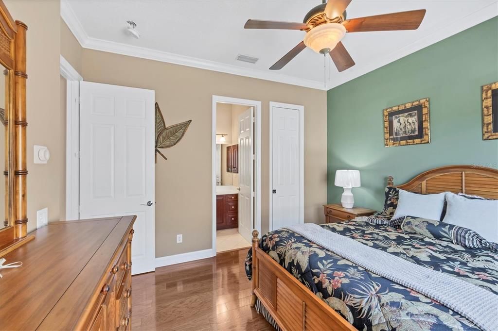 En Venta: $2,499,999 (5 camas, 5 baños, 3738 Pies cuadrados)