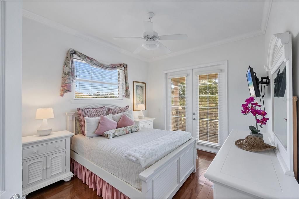 En Venta: $2,499,999 (5 camas, 5 baños, 3738 Pies cuadrados)