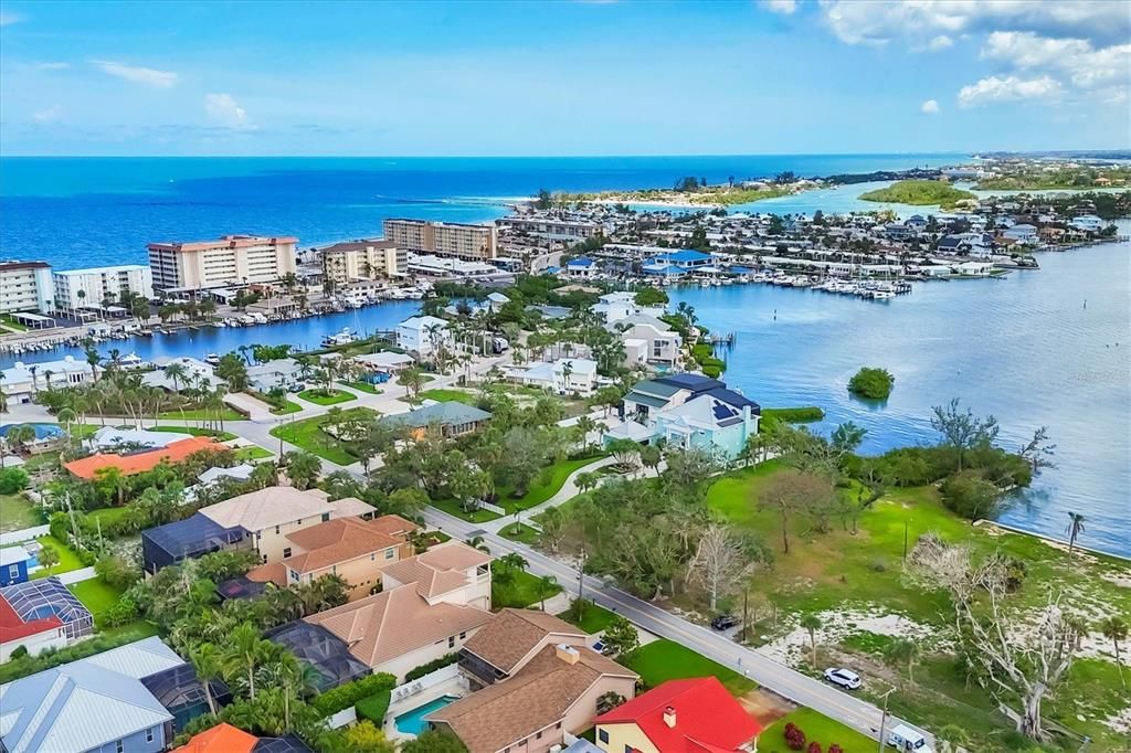 En Venta: $2,499,999 (5 camas, 5 baños, 3738 Pies cuadrados)