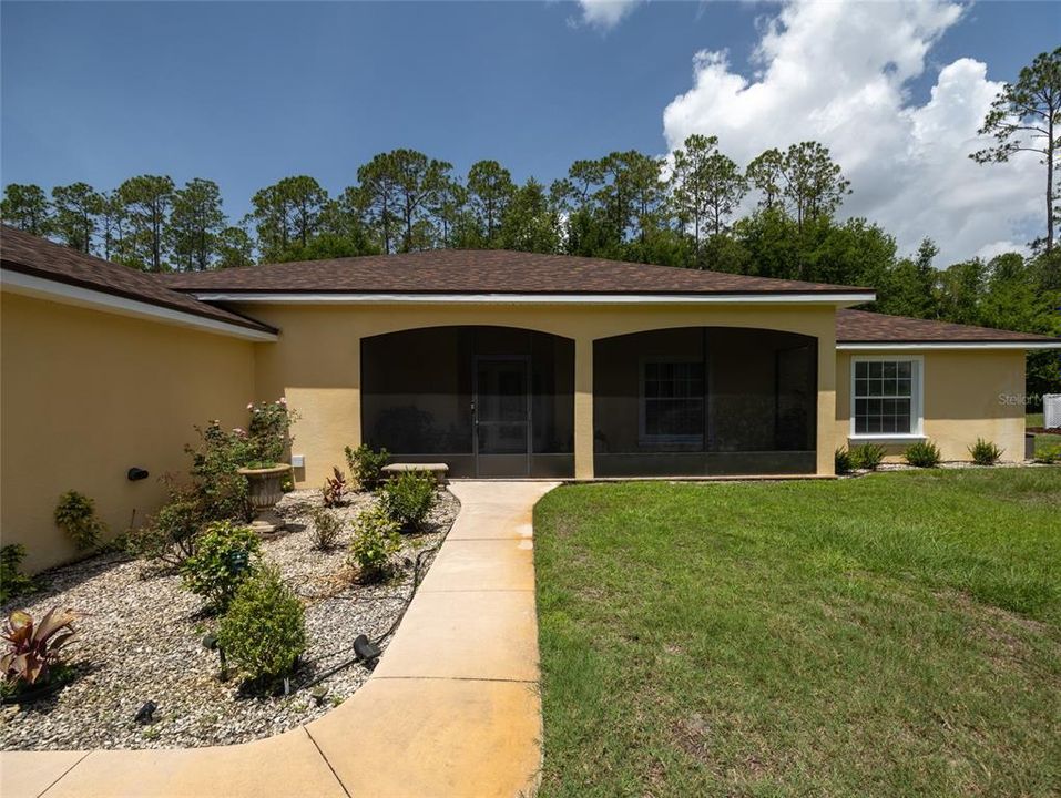 En Venta: $519,999 (3 camas, 3 baños, 2590 Pies cuadrados)