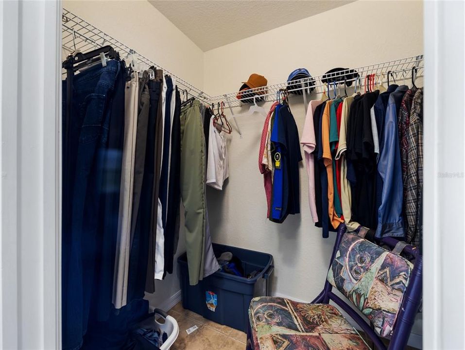 En Venta: $519,999 (3 camas, 3 baños, 2590 Pies cuadrados)