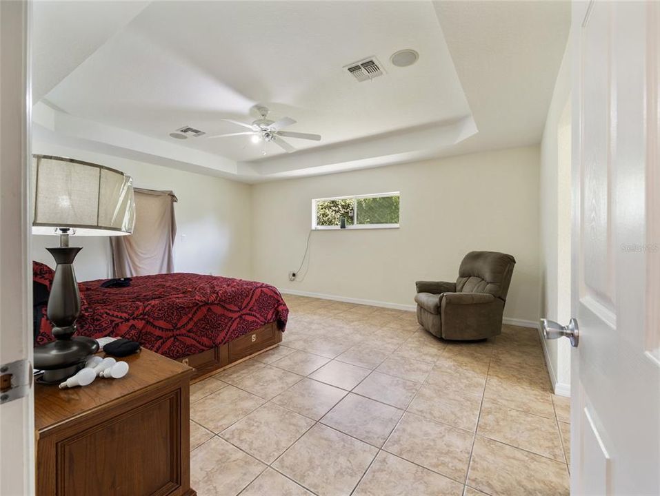 En Venta: $519,999 (3 camas, 3 baños, 2590 Pies cuadrados)