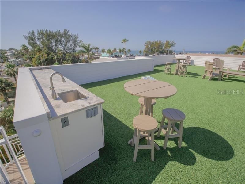 待售: $3,799,000 (8 贝兹, 6 浴室, 3859 平方英尺)