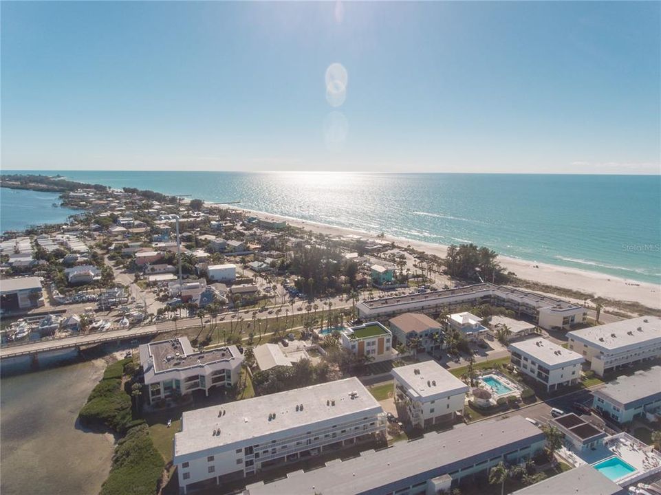 待售: $3,799,000 (8 贝兹, 6 浴室, 3859 平方英尺)