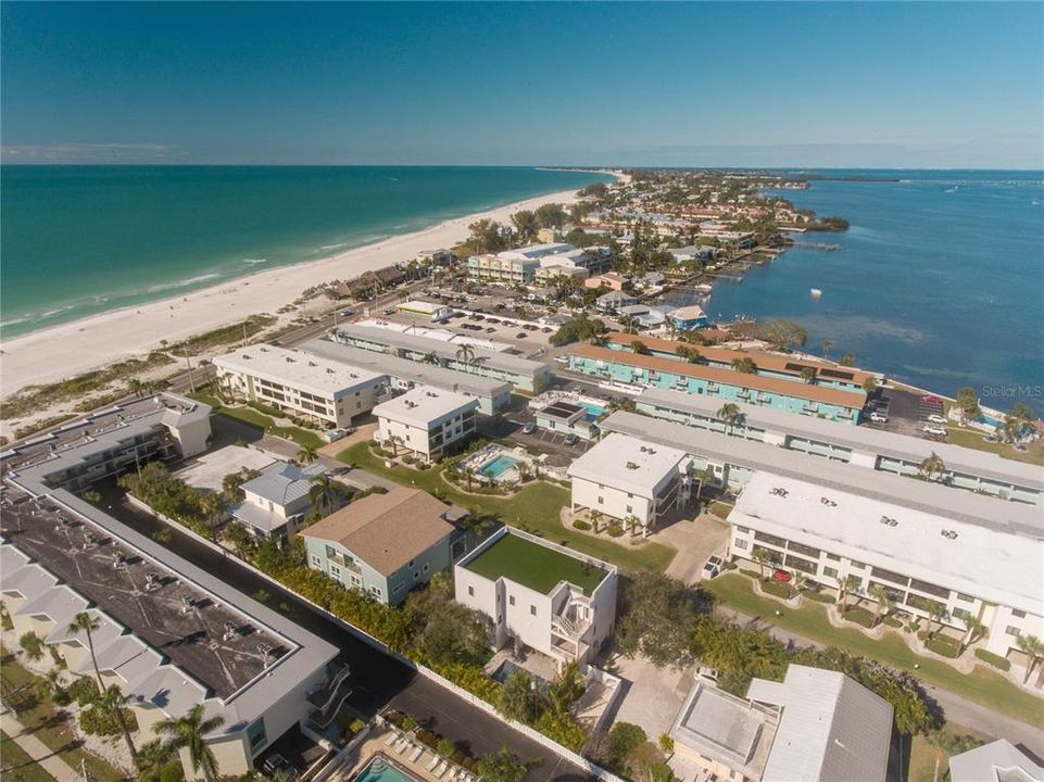 待售: $3,799,000 (8 贝兹, 6 浴室, 3859 平方英尺)