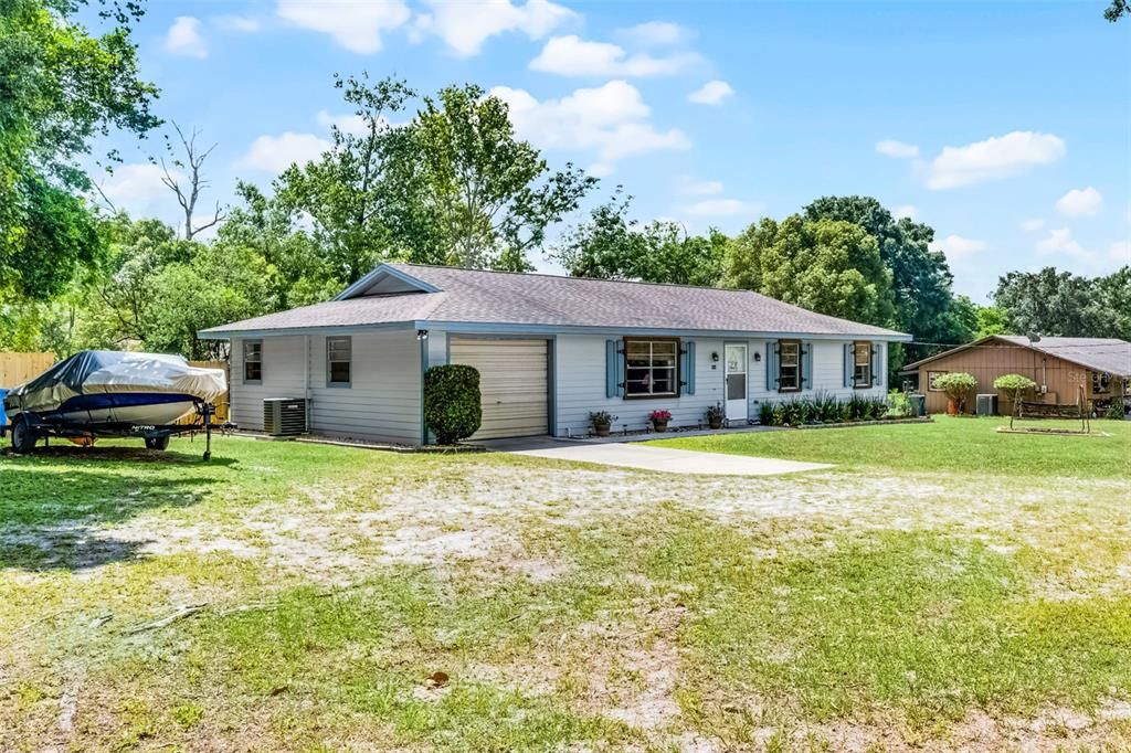 На продажу: $314,500 (3 спален, 2 ванн, 1316 Квадратных фут)