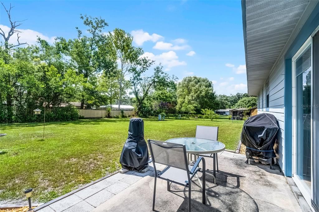 На продажу: $314,500 (3 спален, 2 ванн, 1316 Квадратных фут)