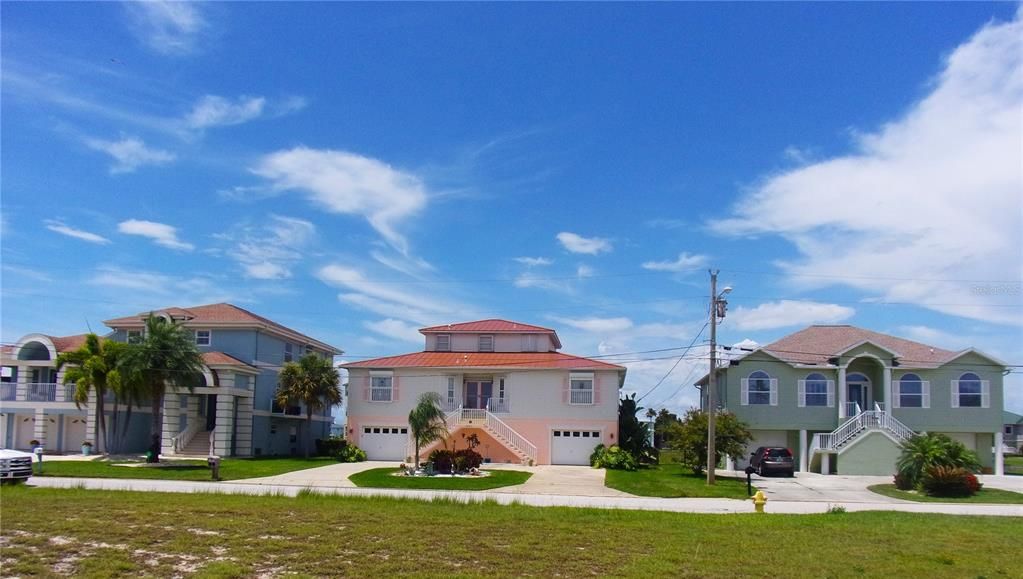 En Venta: $69,000 (0.19 acres)