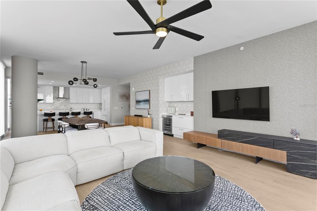 Activo con contrato: $2,375,000 (3 camas, 4 baños, 2712 Pies cuadrados)