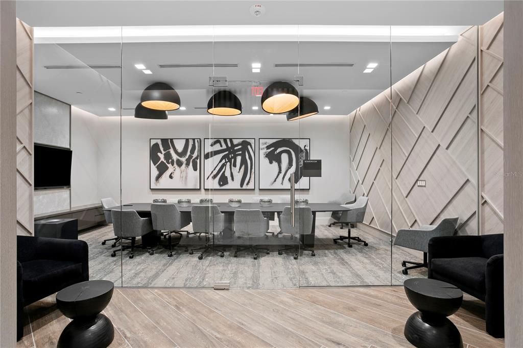 Activo con contrato: $2,375,000 (3 camas, 4 baños, 2712 Pies cuadrados)