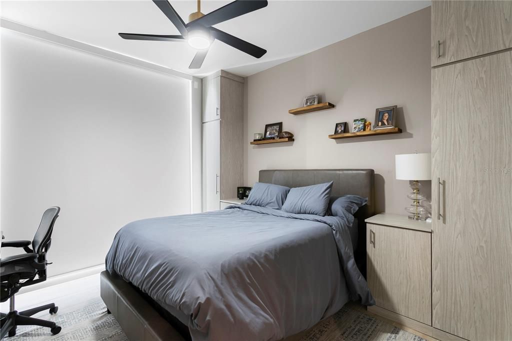 Activo con contrato: $2,375,000 (3 camas, 4 baños, 2712 Pies cuadrados)