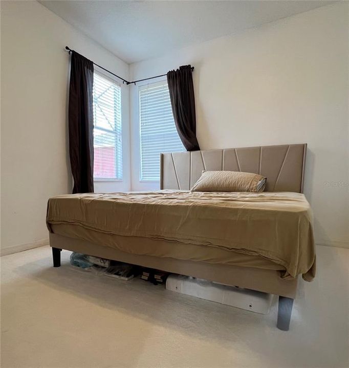 En Venta: $450,000 (3 camas, 2 baños, 2208 Pies cuadrados)