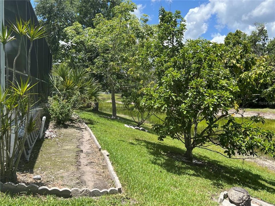 En Venta: $450,000 (3 camas, 2 baños, 2208 Pies cuadrados)