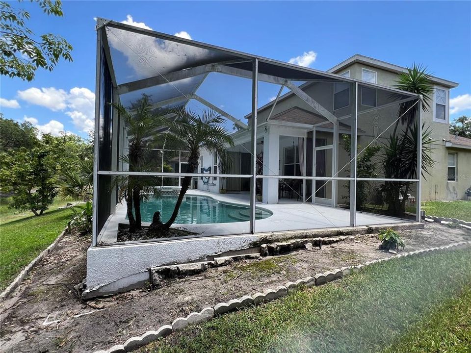 En Venta: $450,000 (3 camas, 2 baños, 2208 Pies cuadrados)