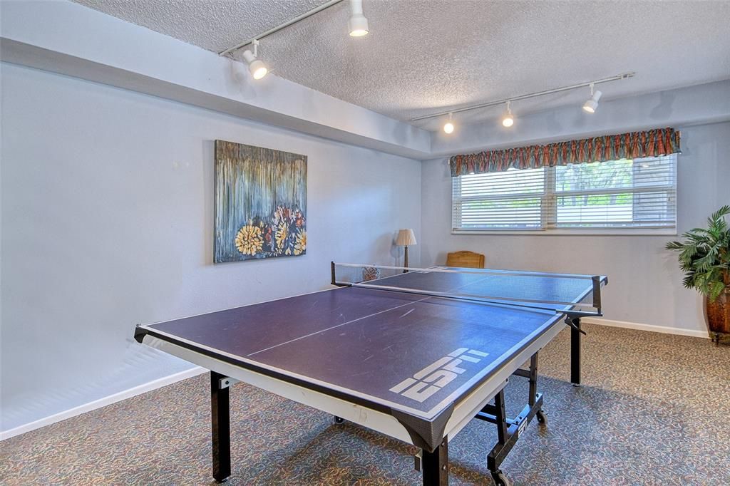 Под контрактом: $1,250,000 (3 спален, 2 ванн, 1484 Квадратных фут)