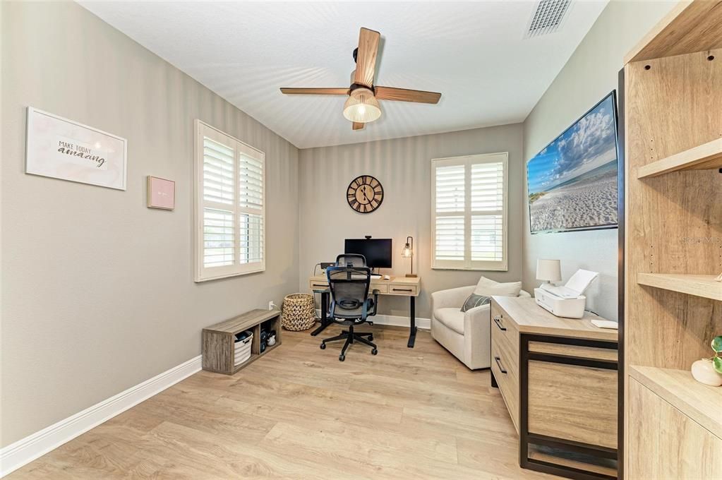 Под контрактом: $2,800 (2 спален, 2 ванн, 1672 Квадратных фут)