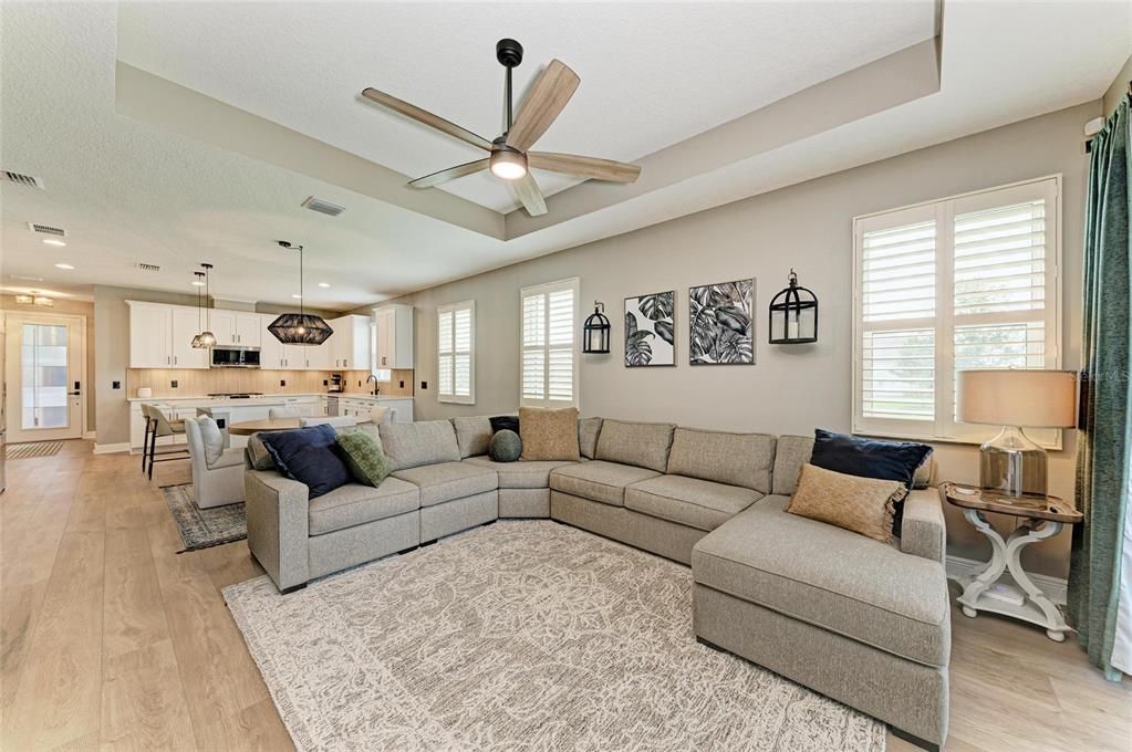 Под контрактом: $2,800 (2 спален, 2 ванн, 1672 Квадратных фут)