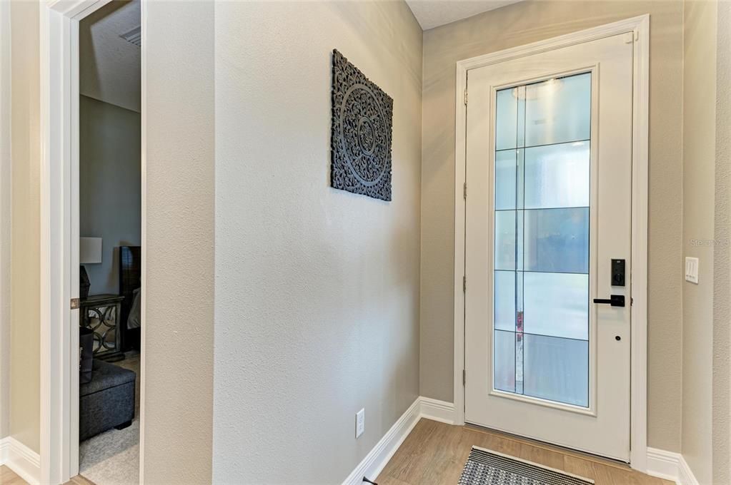 Под контрактом: $2,800 (2 спален, 2 ванн, 1672 Квадратных фут)