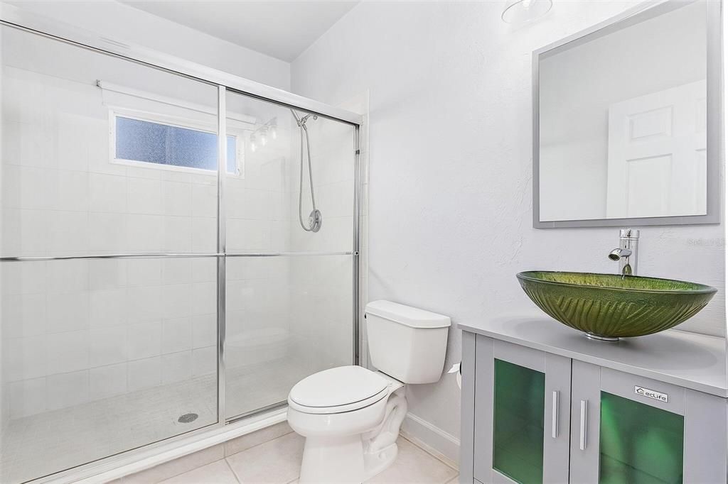 На продажу: $1,199,000 (3 спален, 2 ванн, 2372 Квадратных фут)