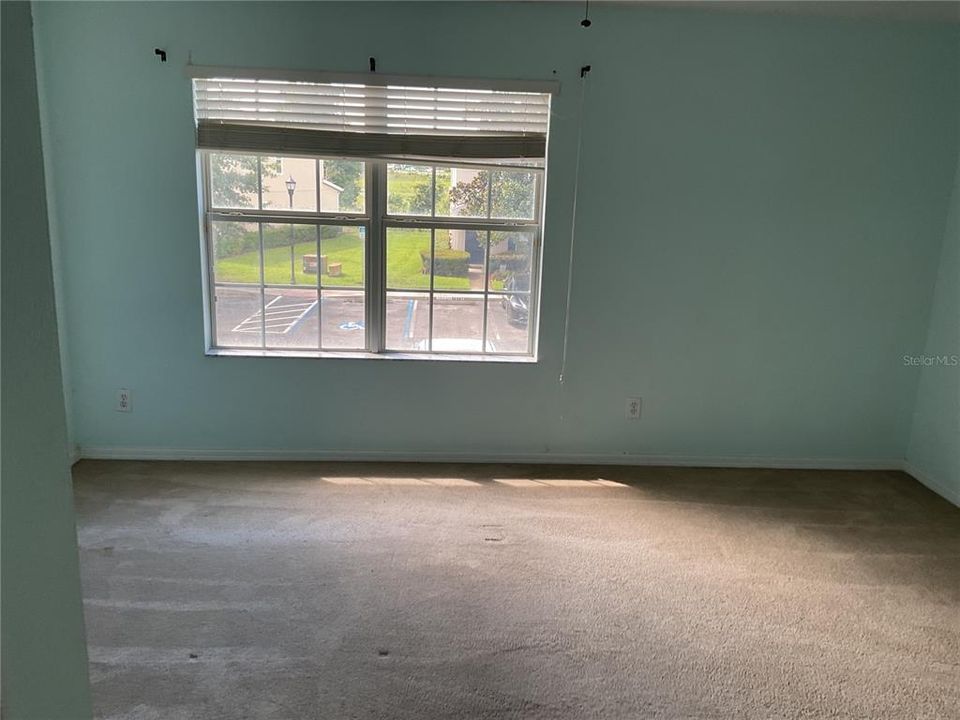 For Sale: $195,500 (2 beds, 2 baths, 1341 Square Feet)