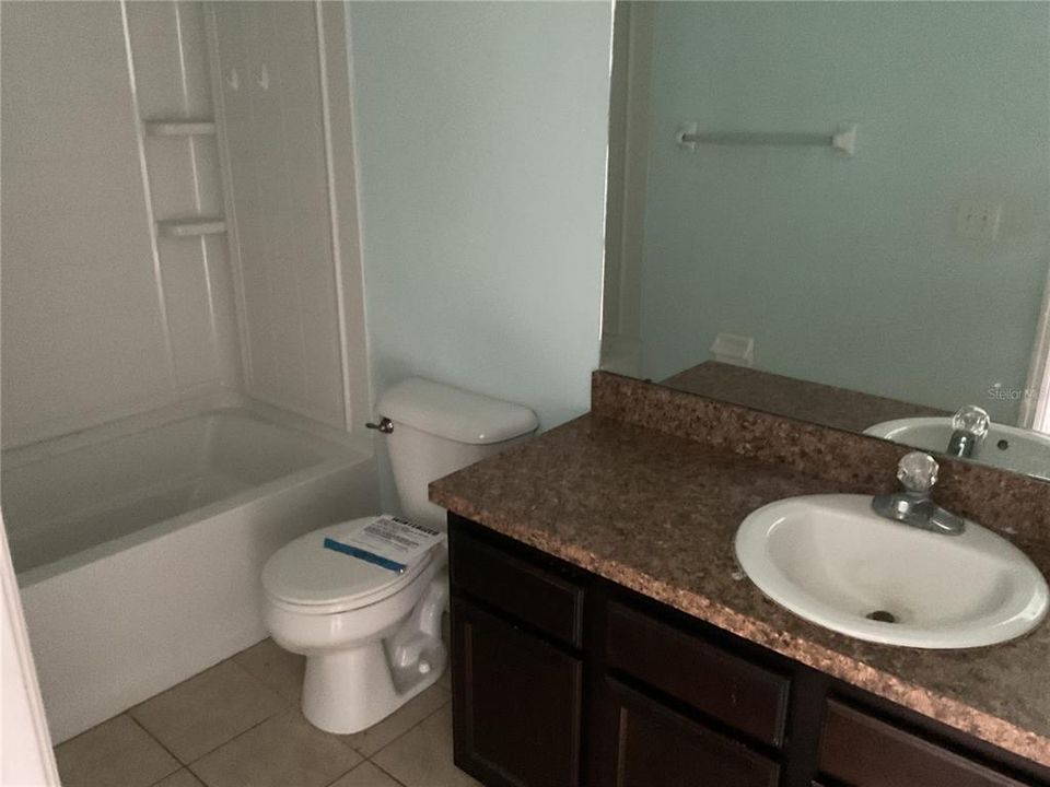 For Sale: $195,500 (2 beds, 2 baths, 1341 Square Feet)