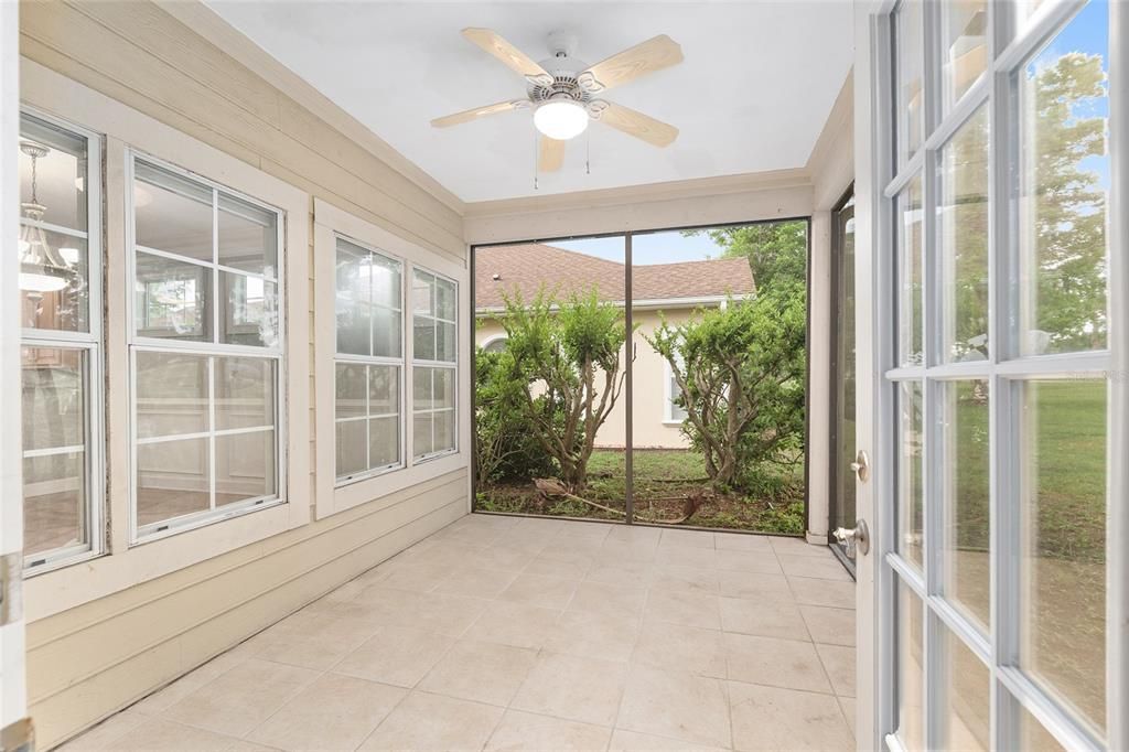 For Sale: $405,000 (3 beds, 2 baths, 2316 Square Feet)