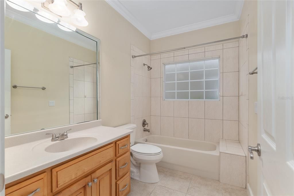 For Sale: $405,000 (3 beds, 2 baths, 2316 Square Feet)