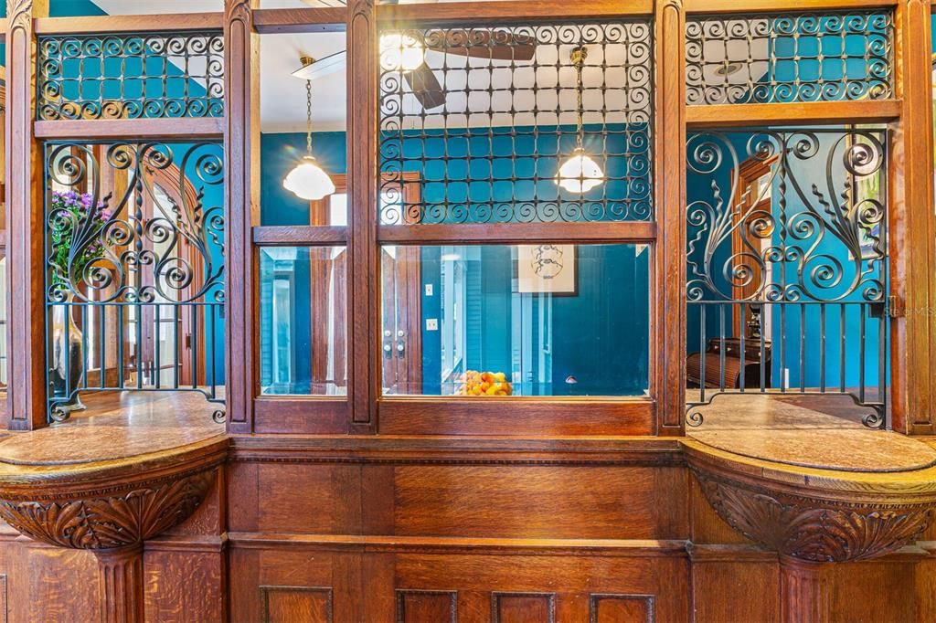 Active With Contract: $524,600 (4 beds, 2 baths, 2779 Square Feet)