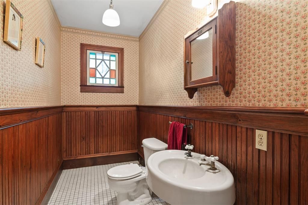 Active With Contract: $524,600 (4 beds, 2 baths, 2779 Square Feet)