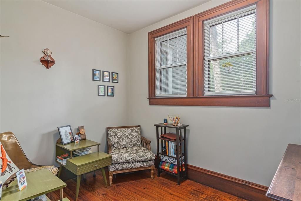 Active With Contract: $524,600 (4 beds, 2 baths, 2779 Square Feet)