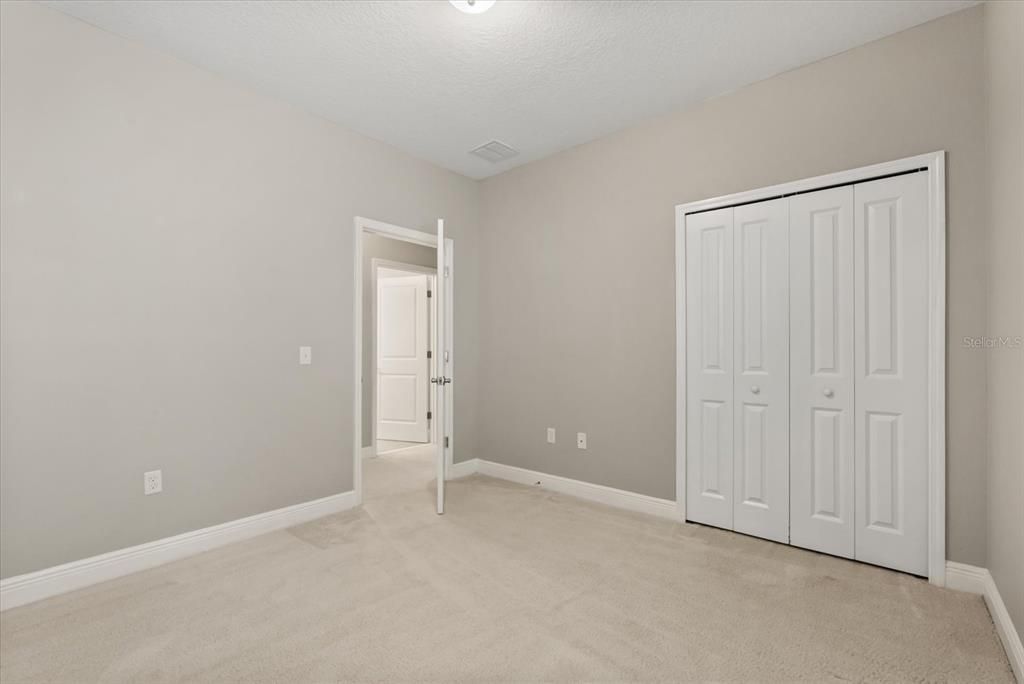 合同活跃: $499,999 (3 贝兹, 2 浴室, 2154 平方英尺)