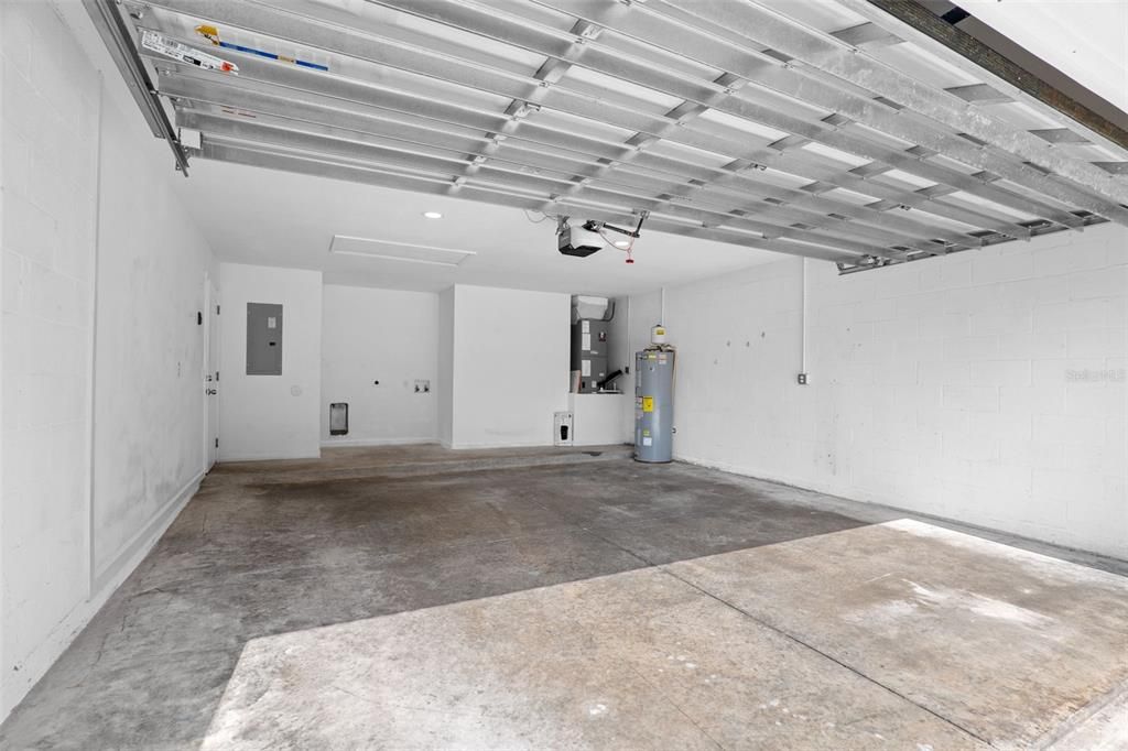 Active With Contract: $299,999 (4 beds, 2 baths, 1714 Square Feet)