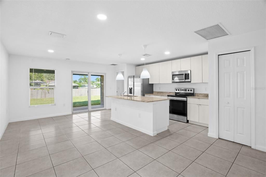 Active With Contract: $299,999 (4 beds, 2 baths, 1714 Square Feet)