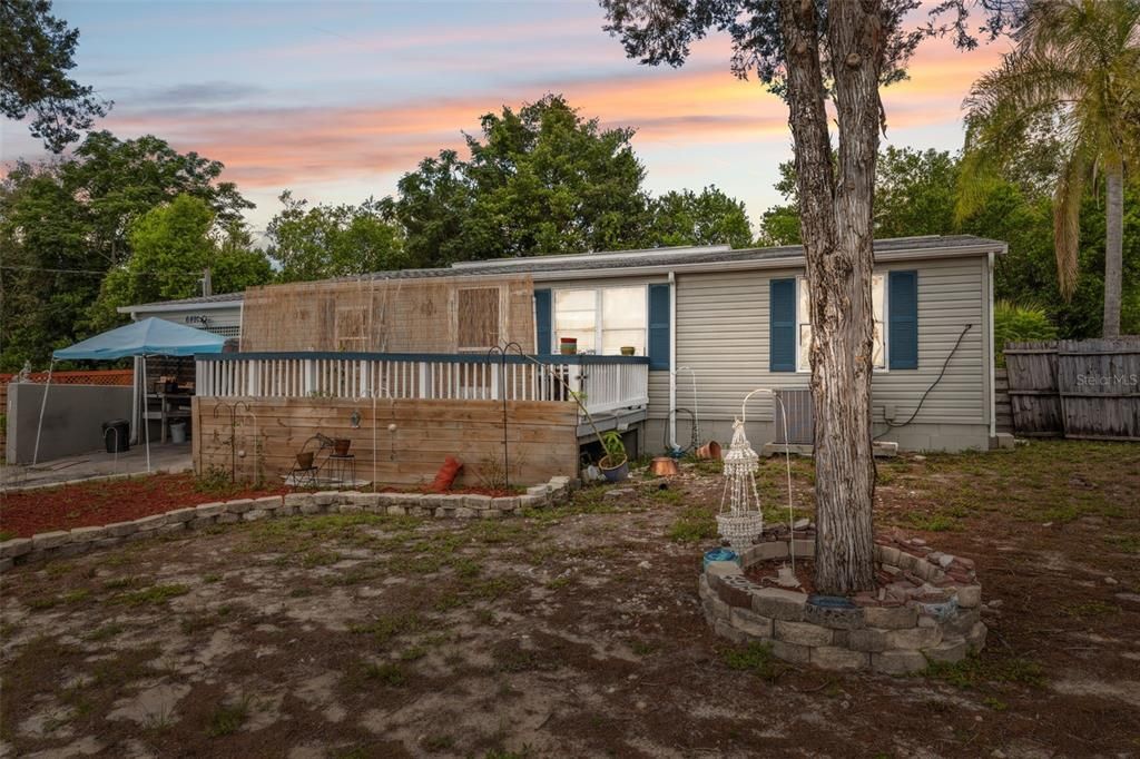 For Sale: $145,000 (3 beds, 2 baths, 960 Square Feet)