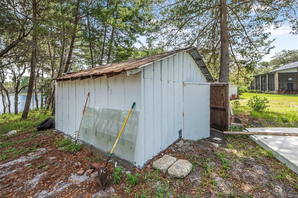 待售: $575,000 (2 贝兹, 1 浴室, 1104 平方英尺)