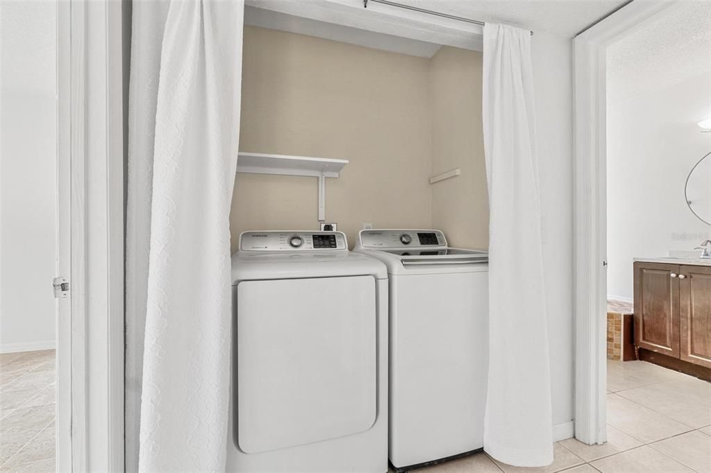 For Sale: $143,000 (2 beds, 1 baths, 1139 Square Feet)