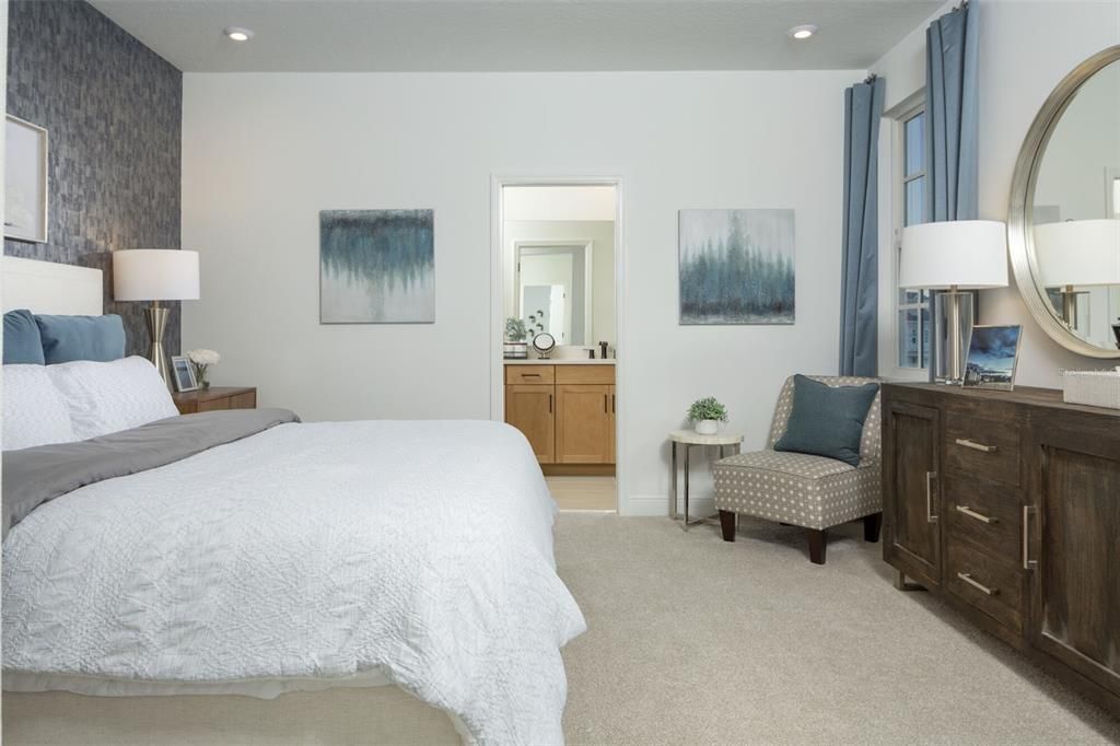 Activo con contrato: $638,990 (3 camas, 2 baños, 1651 Pies cuadrados)