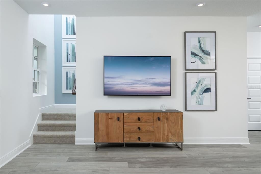 Activo con contrato: $638,990 (3 camas, 2 baños, 1651 Pies cuadrados)