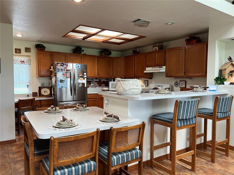 待售: $779,000 (4 贝兹, 3 浴室, 2250 平方英尺)