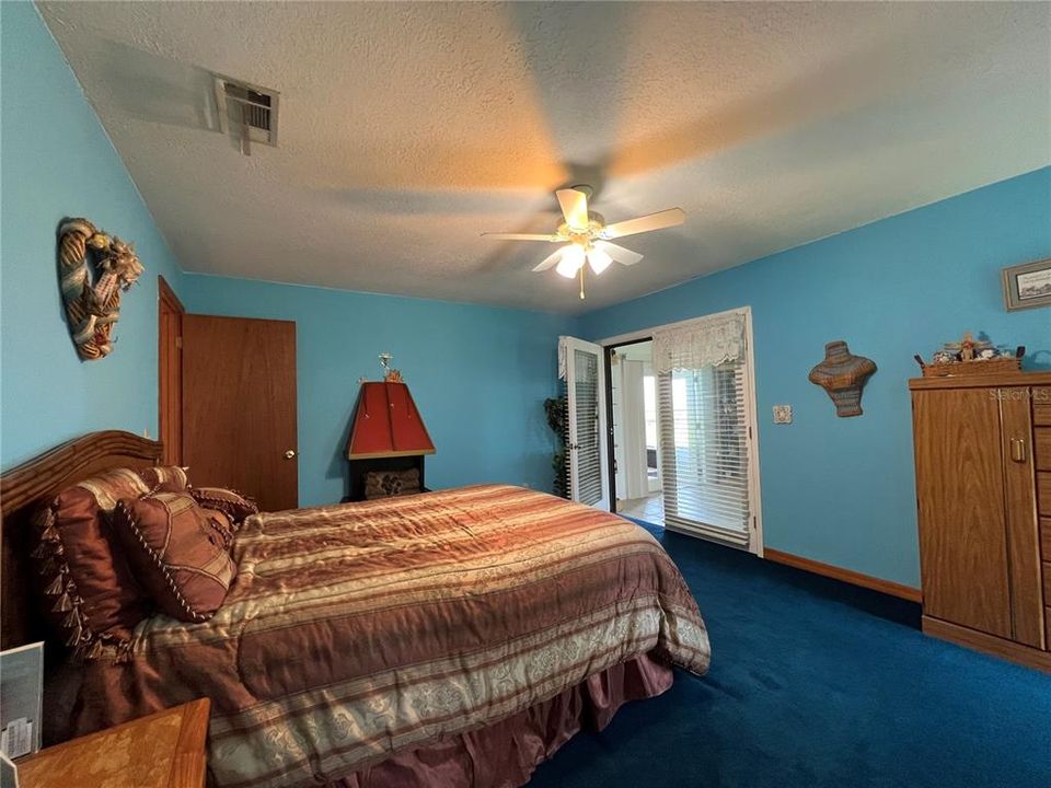 待售: $779,000 (4 贝兹, 3 浴室, 2250 平方英尺)