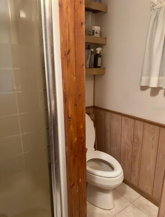 For Sale: $325,000 (3 beds, 2 baths, 924 Square Feet)