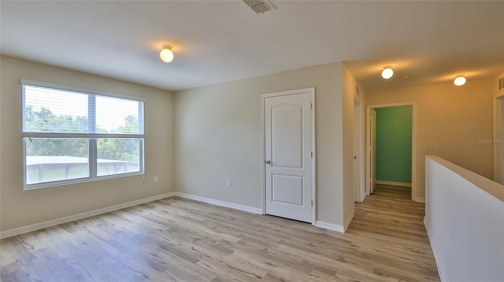 For Rent: $3,900 (5 beds, 3 baths, 3368 Square Feet)