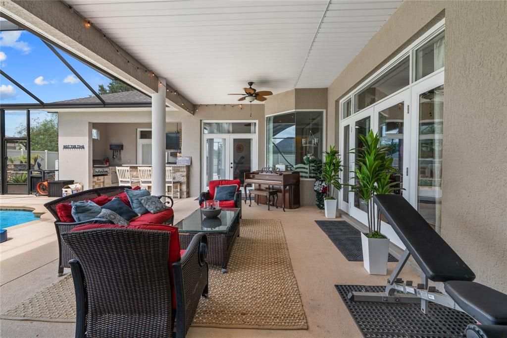 For Sale: $699,000 (4 beds, 3 baths, 3189 Square Feet)