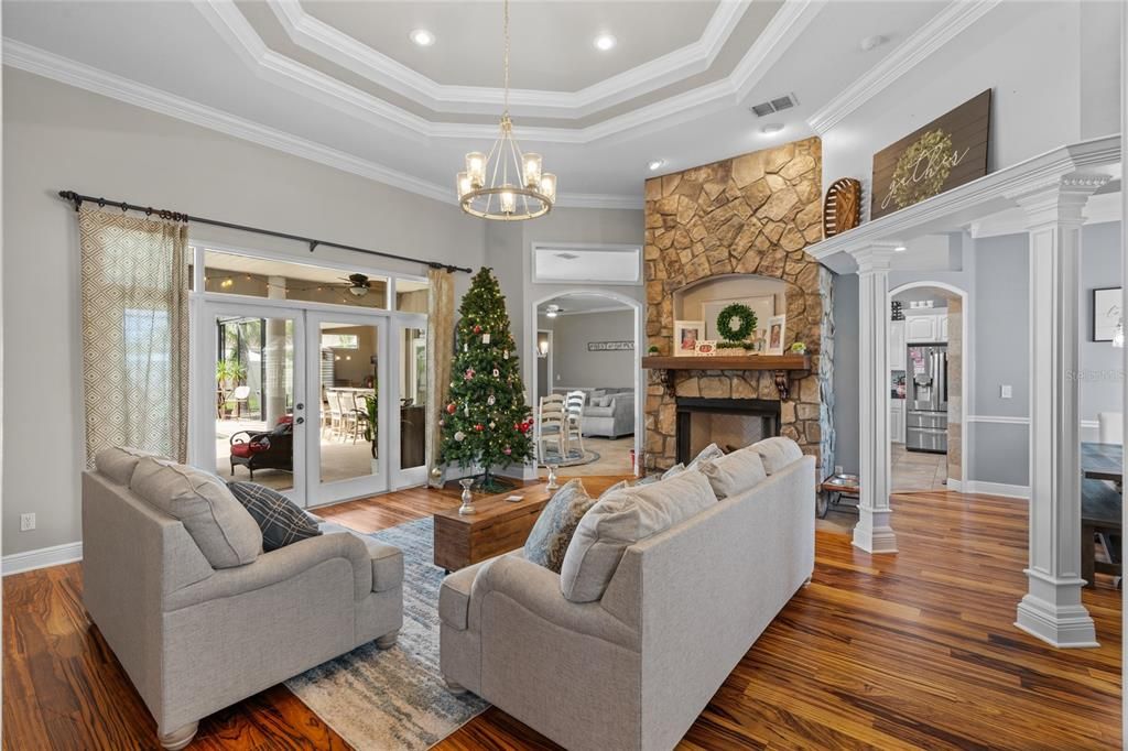 For Sale: $699,000 (4 beds, 3 baths, 3189 Square Feet)