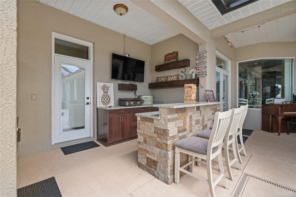 For Sale: $699,000 (4 beds, 3 baths, 3189 Square Feet)