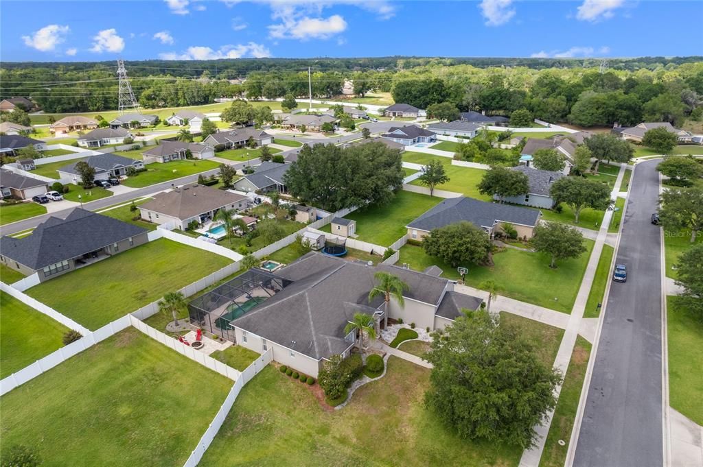 For Sale: $699,000 (4 beds, 3 baths, 3189 Square Feet)