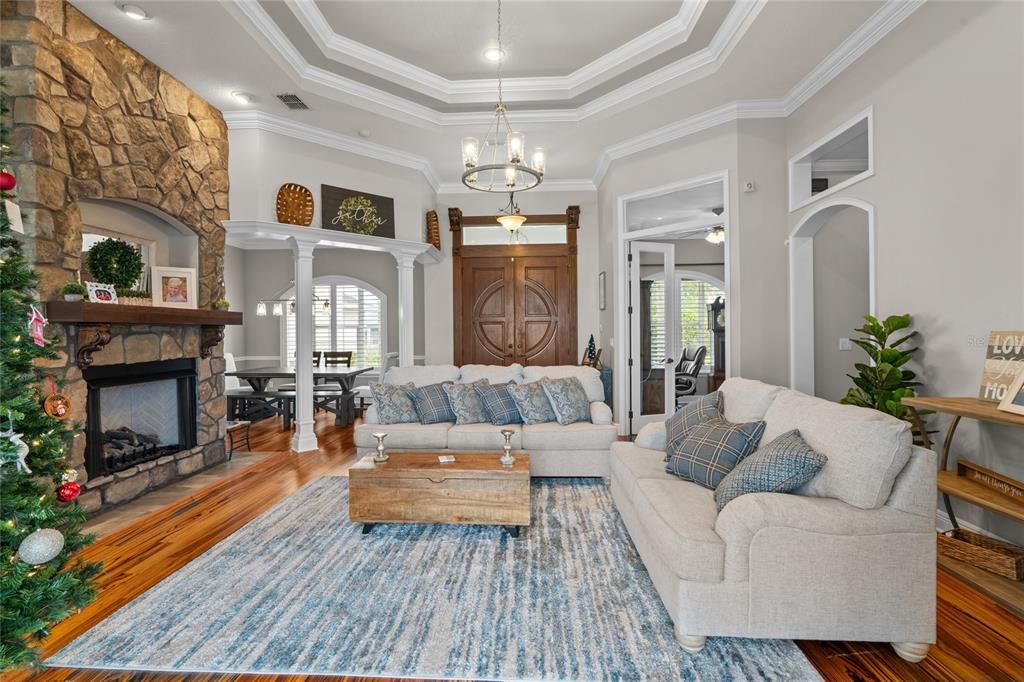 For Sale: $699,000 (4 beds, 3 baths, 3189 Square Feet)