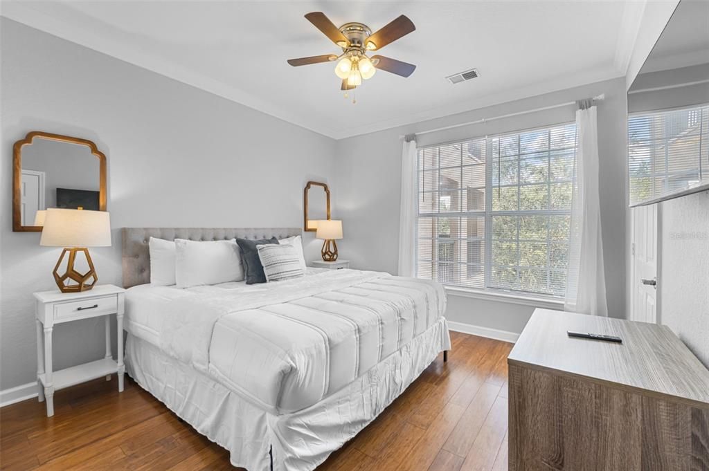 待售: $230,000 (3 贝兹, 2 浴室, 1244 平方英尺)