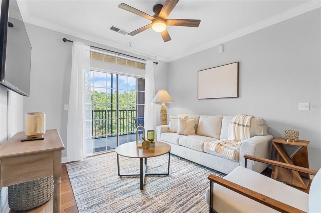 待售: $230,000 (3 贝兹, 2 浴室, 1244 平方英尺)