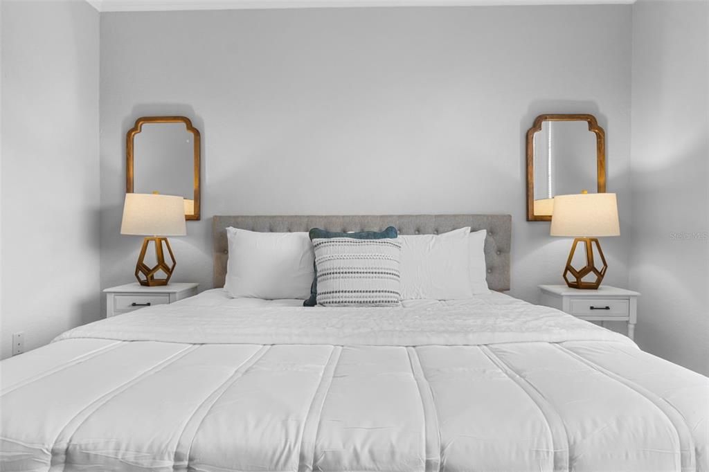 待售: $230,000 (3 贝兹, 2 浴室, 1244 平方英尺)